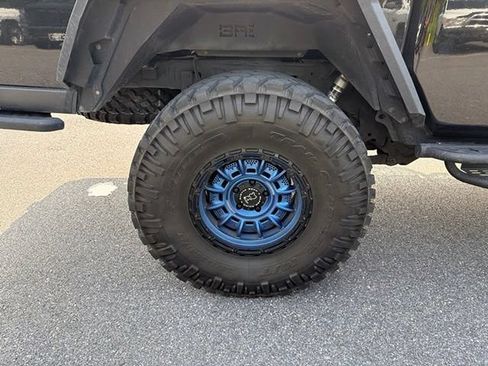 Used 2020 Jeep Gladiator Rubicon AWD/4WD image 11