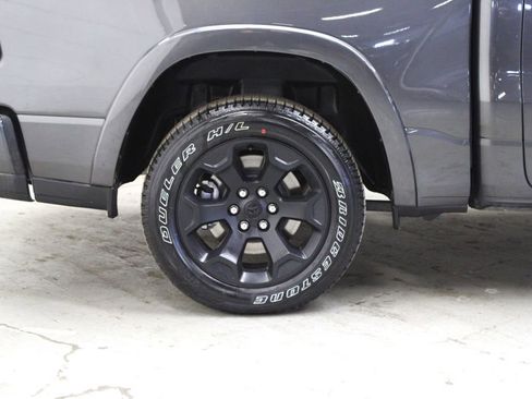 New 2026 RAM 1500 4x4 Crew Cab image 33