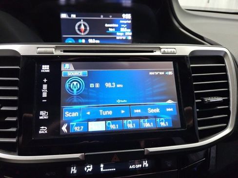 Used 2017 Honda Accord EX-L image 20