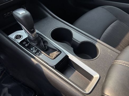 Used 2025 Nissan Altima 2.5 SV FWD image 42
