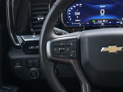 Used 2025 Chevrolet Silverado 2500 High Country w/ High Country Premium Package image 13