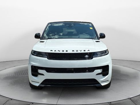 Used 2025 Land Rover Range Rover Sport Dynamic SE AWD/4WD image 2