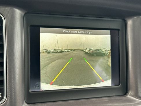 Certified 2022 Dodge Charger SXT w/ Leather Interior Group image 18