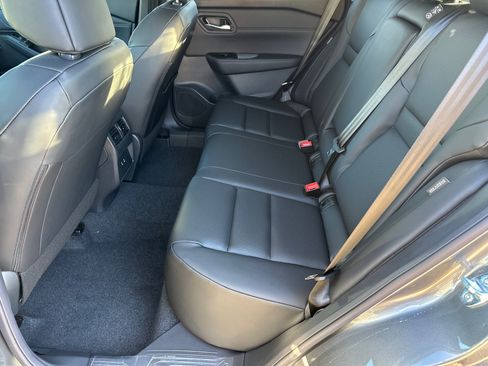 New 2026 Nissan Rogue SV w/ SV Premium Package image 21