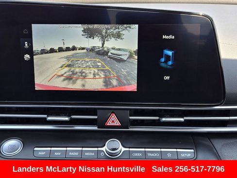 Used 2024 Hyundai Elantra SEL FWD image 20