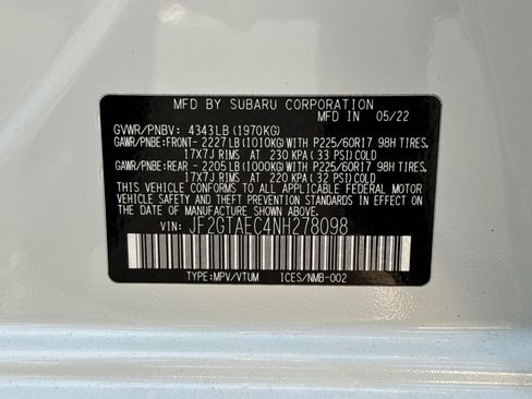 Used 2022 Subaru Crosstrek 2.0i Premium w/ Moonroof Package image 28