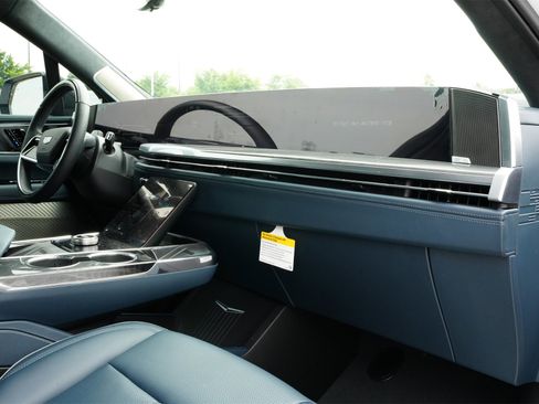 New 2025 Cadillac Escalade IQ Sport 2 image 24