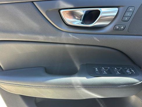 Certified 2025 Volvo S60 B5 Plus FWD image 10