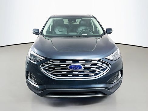 Used 2022 Ford Edge Titanium AWD/4WD image 2