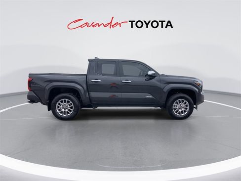 Certified 2025 Toyota Tacoma Limited image 9