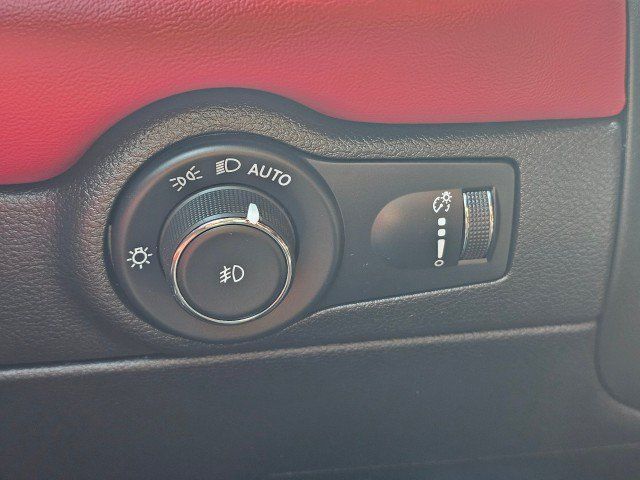 Used 2021 Dodge Durango R/T w/ Trailer Tow Group IV AWD/4WD image 41