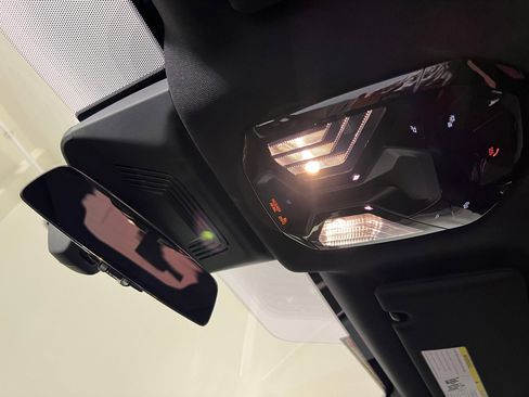 Used 2026 BMW iX xDrive45 image 19