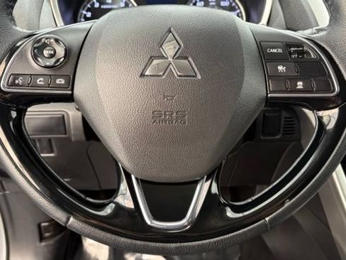 Used 2025 Mitsubishi Eclipse Cross SEL AWD/4WD image 33