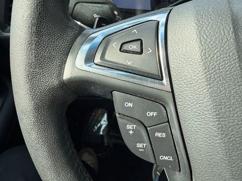 Used 2017 Ford Edge SEL w/ Equipment Group 201A image 19