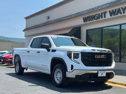 Used 2022 GMC Sierra 1500 Pro w/ Pro Value Package