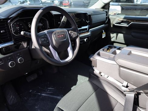 New 2026 GMC Sierra 1500 Elevation image 12