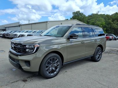 New 2027 Ford Expedition Platinum w/ Stealth Appearance Package