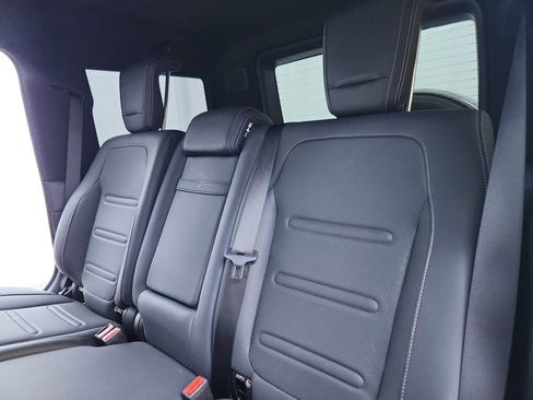 Used 2024 Mercedes-Benz G 550 image 37