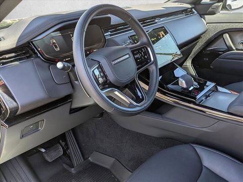 Certified 2025 Land Rover Range Rover Sport SE AWD/4WD image 10