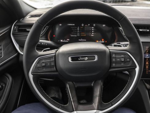 New 2026 Jeep Grand Cherokee Limited w/ Limited Altitude Package image 27