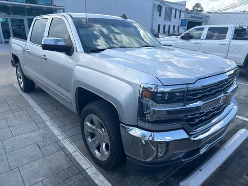 Used 2018 Chevrolet Silverado 1500 LTZ w/ Sport Package AWD/4WD image 7