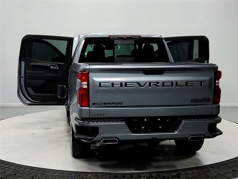 Used 2023 Chevrolet Silverado 1500 High Country image 14