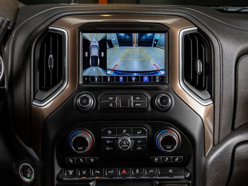 Used 2022 Chevrolet Silverado 3500 High Country w/ LPO, Hitch Package image 25