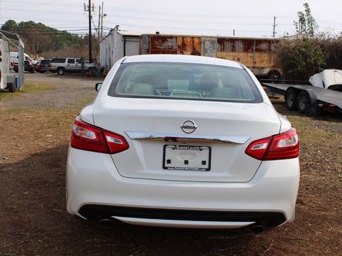 Used 2016 Nissan Altima 2.5 S w/ Power Driver Seat Package image 8