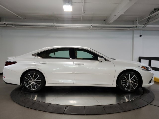 Certified 2023 Lexus ES 350 w/ Premium Package FWD image 10