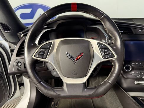 Used 2017 Chevrolet Corvette Grand Sport w/ Grand Sport Heritage Package image 17