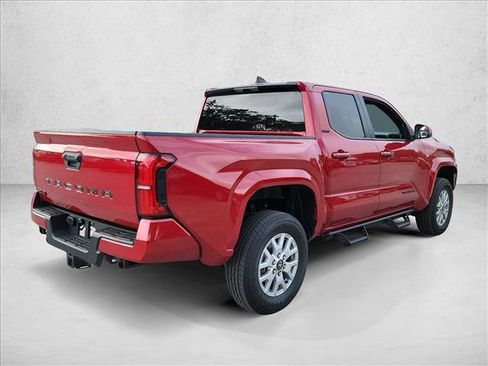 Used 2026 Toyota Tacoma SR5 AWD/4WD image 5