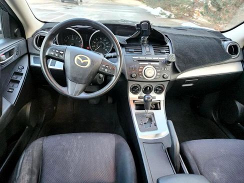 Used 2010 MAZDA MAZDA3 i Touring image 18