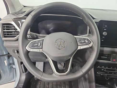 New 2026 Volkswagen Taos SE AWD/4WD image 14