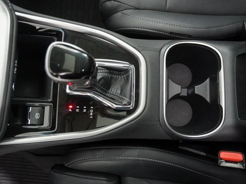 Used 2022 Subaru Outback Limited image 30