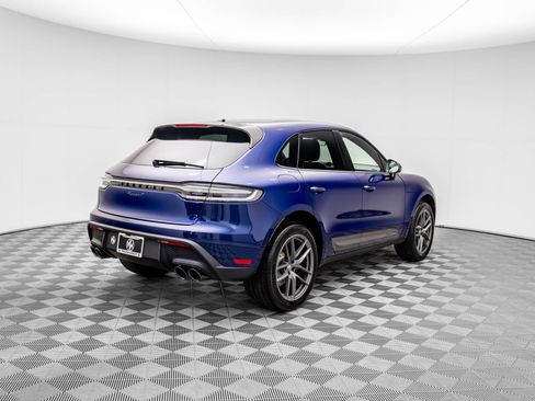 Certified 2025 Porsche Macan Turbo image 7