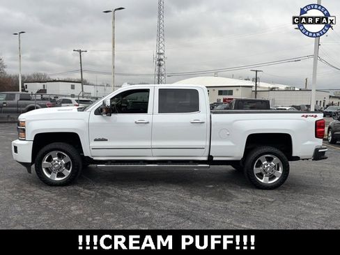 Used 2019 Chevrolet Silverado 2500 High Country w/ Duramax Plus Package image 5