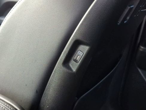 Certified 2025 Hyundai Santa Fe SEL image 26