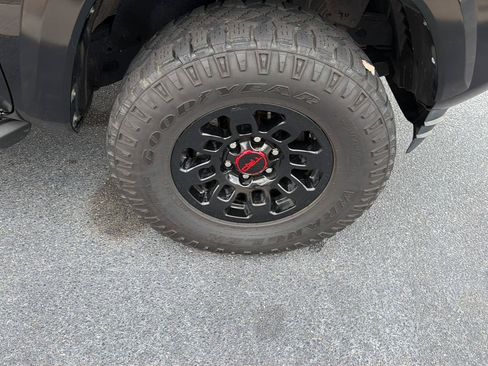 Certified 2021 Toyota Tacoma SR5 RWD image 37
