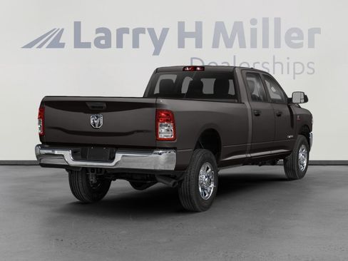 Used 2022 RAM 2500 Laramie image 4