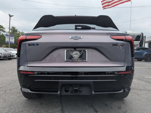 Used 2025 Chevrolet Blazer EV RS AWD/4WD image 9