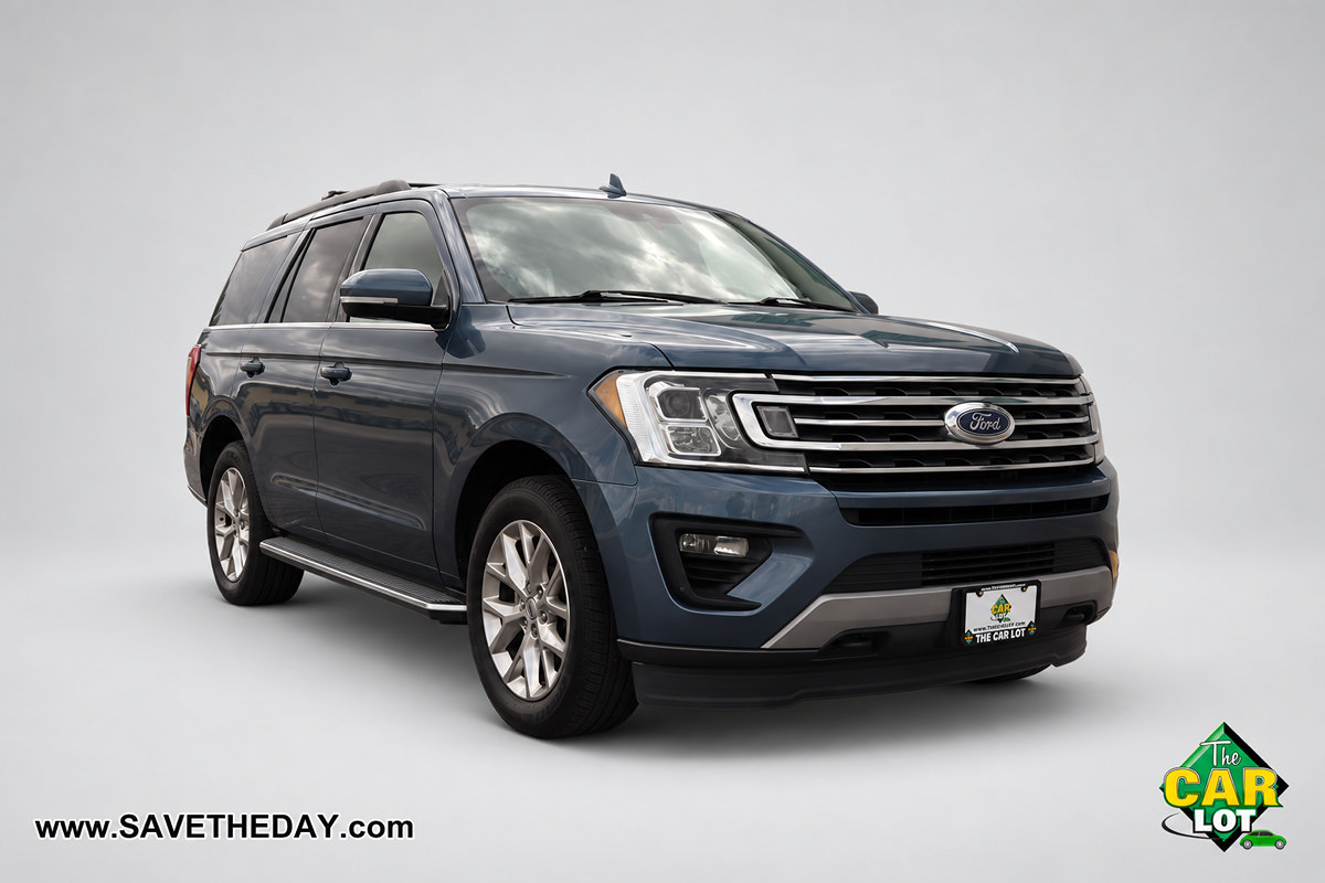 Used 2020 Ford Expedition XLT w/ Equipment Group 202A AWD/4WD image 10