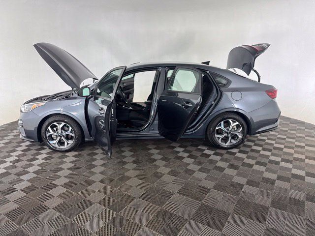 Certified 2021 Kia Forte LXS FWD image 11