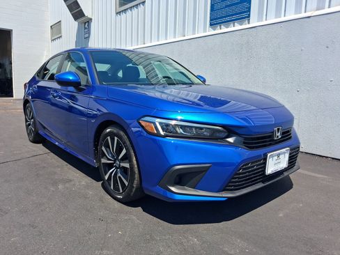 Used 2023 Honda Civic EX image 7