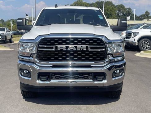 Used 2024 RAM 2500 Big Horn w/ Off Road Package AWD/4WD image 8