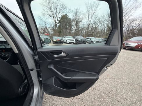 Used 2021 Volkswagen Jetta S image 17