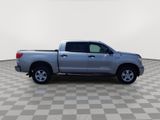 Used 2012 Toyota Tundra 4x4 CrewMax image 2