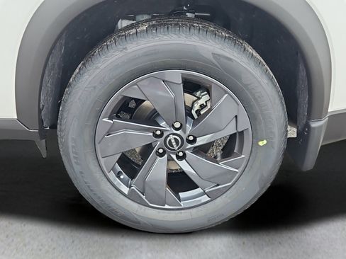 New 2026 Nissan Rogue SV w/ Cold Weather Package image 4