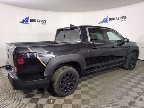 Certified 2023 Honda Ridgeline RTL image 9