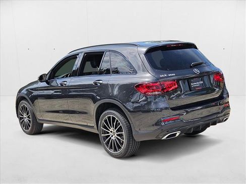 Used 2022 Mercedes-Benz GLC 300 image 8