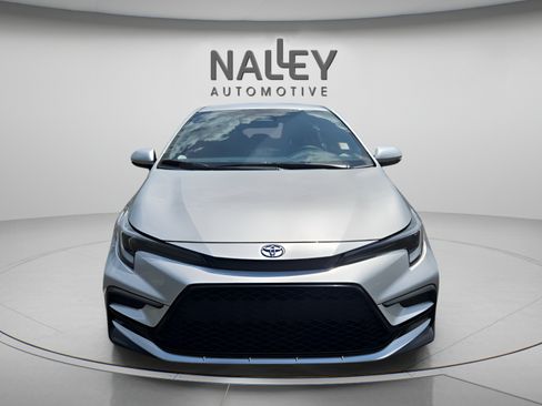 Certified 2025 Toyota Corolla SE FWD image 8